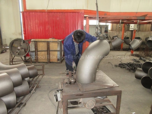 ASME B16.48 Butt Weld Fittings 180 45 Derajat Baja Karbon 90 Derajat Peredam Siku
