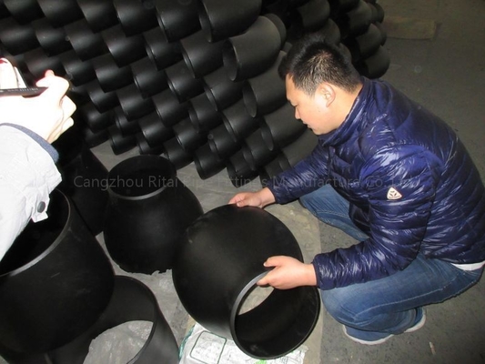Eksentrik Pipa Pas Peredam Butt Weld DN15 P235GH Ukuran Besar Minyak Gas Line A234 WPB